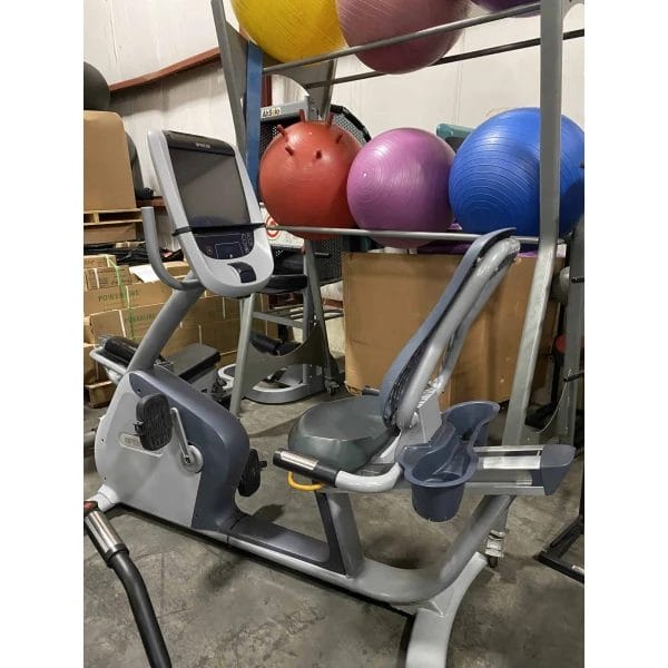 Precor RBK 885 P80 Recumbent Bike - Image 3